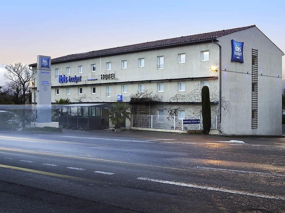 Ibis Budget Carcassonne La Cite Exterior photo